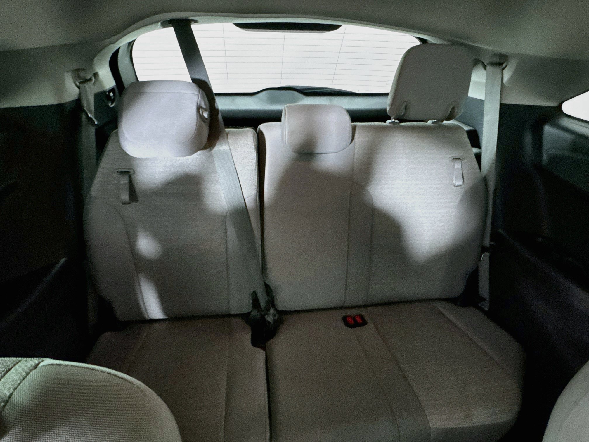 Certified 2025 Toyota Sienna LE FWD image 26