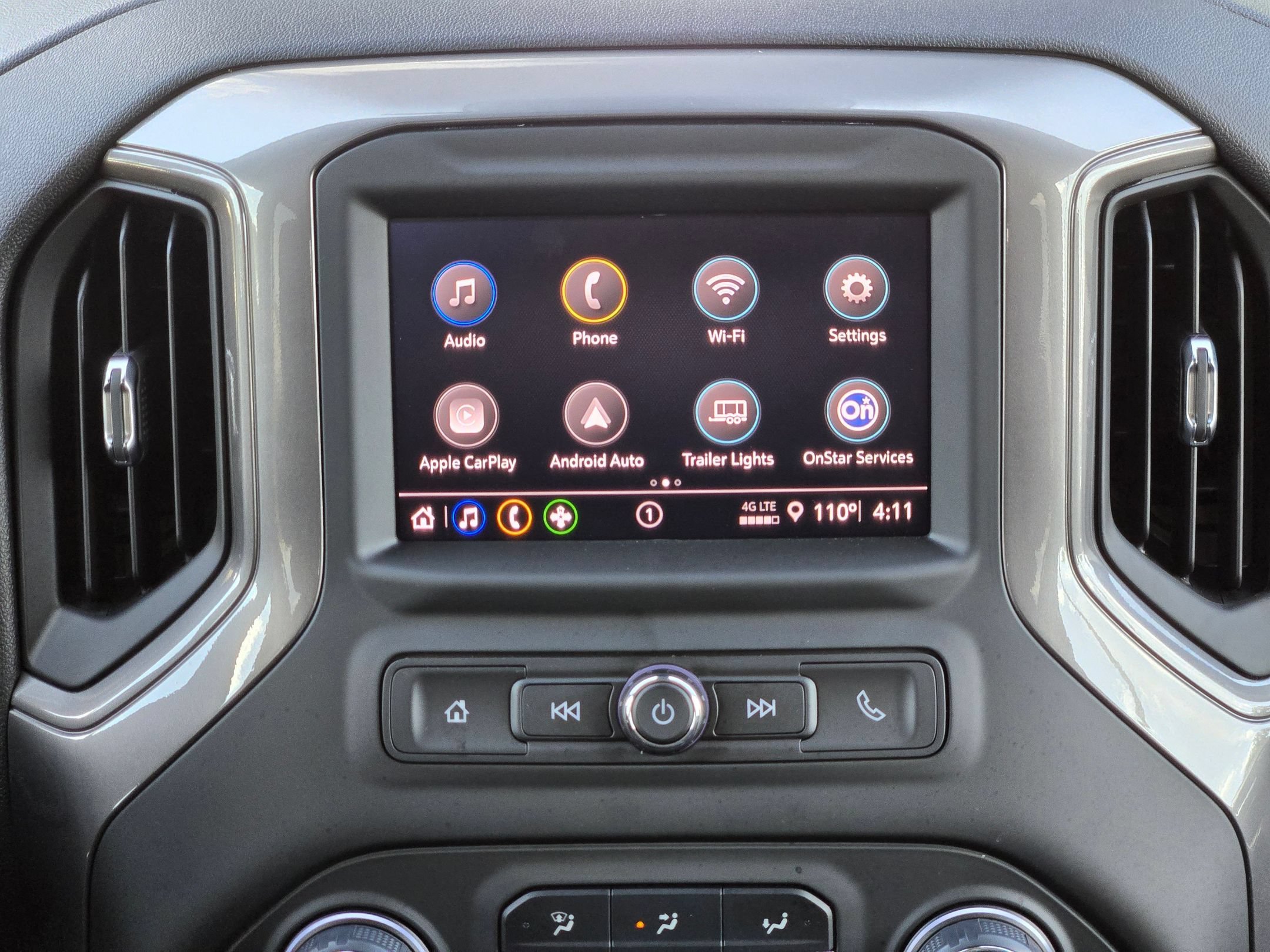 Used 2025 Chevrolet Silverado 1500 Custom Trail Boss AWD/4WD image 17