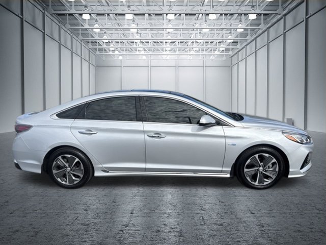 Used 2019 Hyundai Sonata Limited w/ Ultimate Package 02 FWD image 6