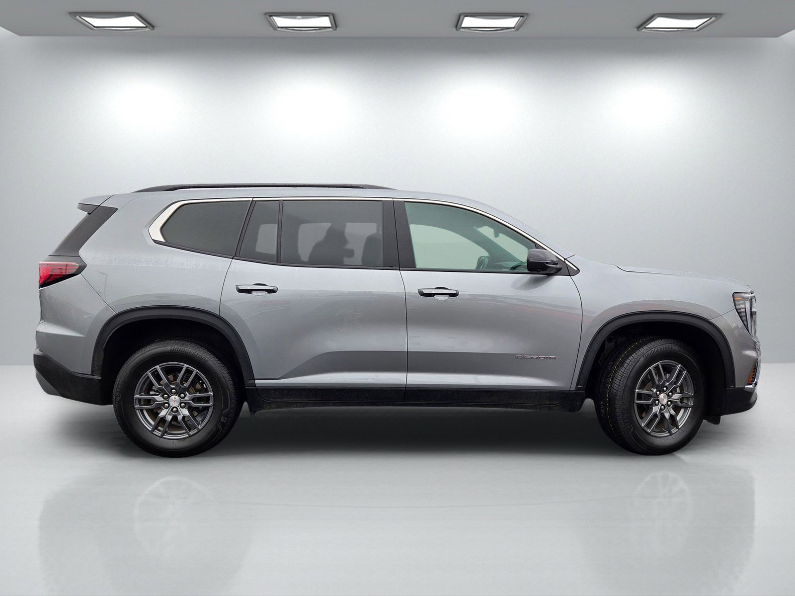 Certified 2025 GMC Acadia Elevation image 3