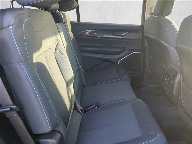 Used 2021 Jeep Grand Cherokee L Laredo w/ Luxury Tech Group I image 23