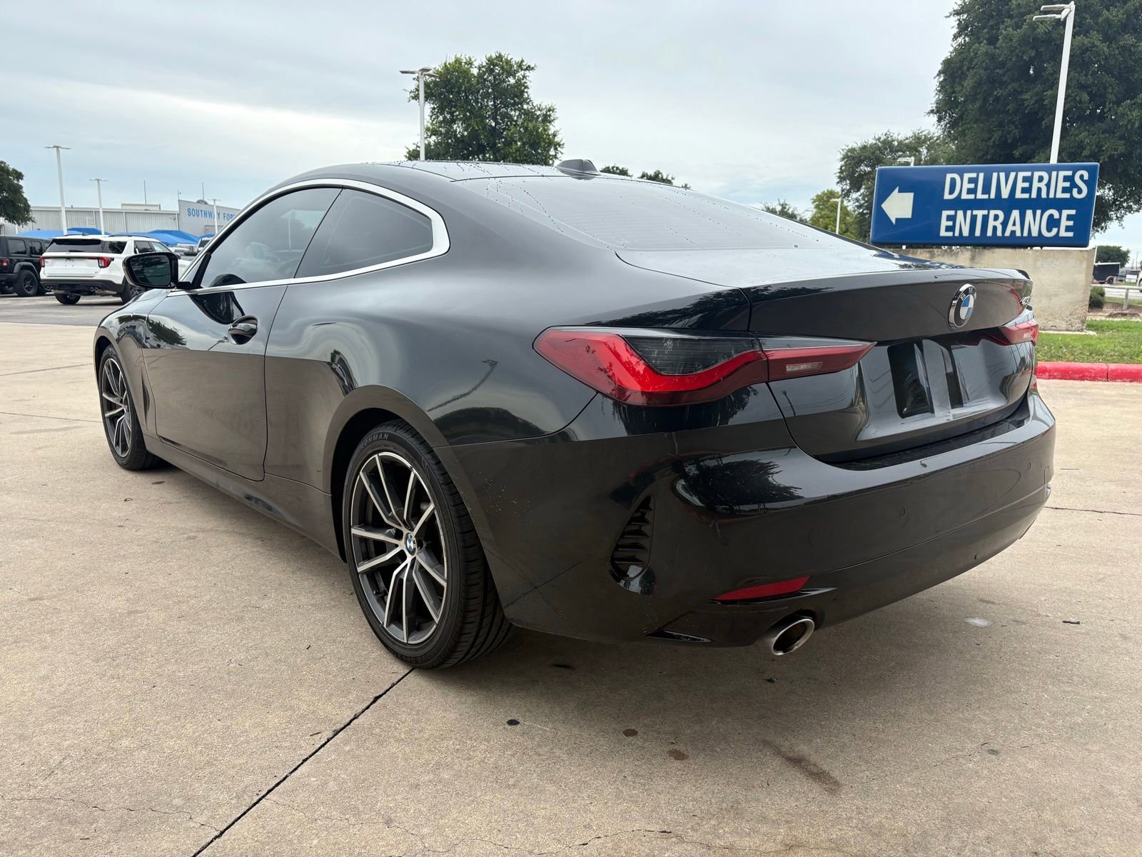 Used 2024 BMW 430i Coupe RWD image 3