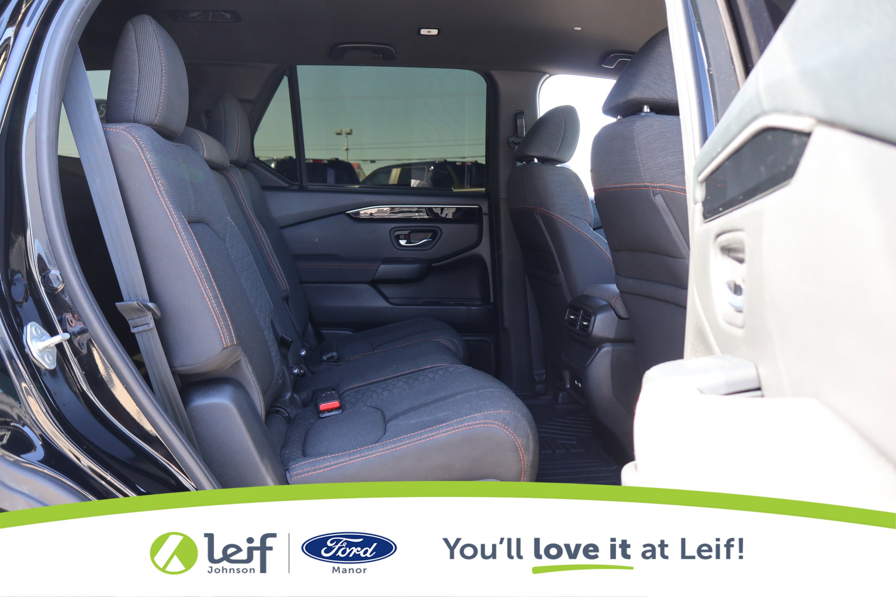 Used 2023 Honda Pilot Sport image 36