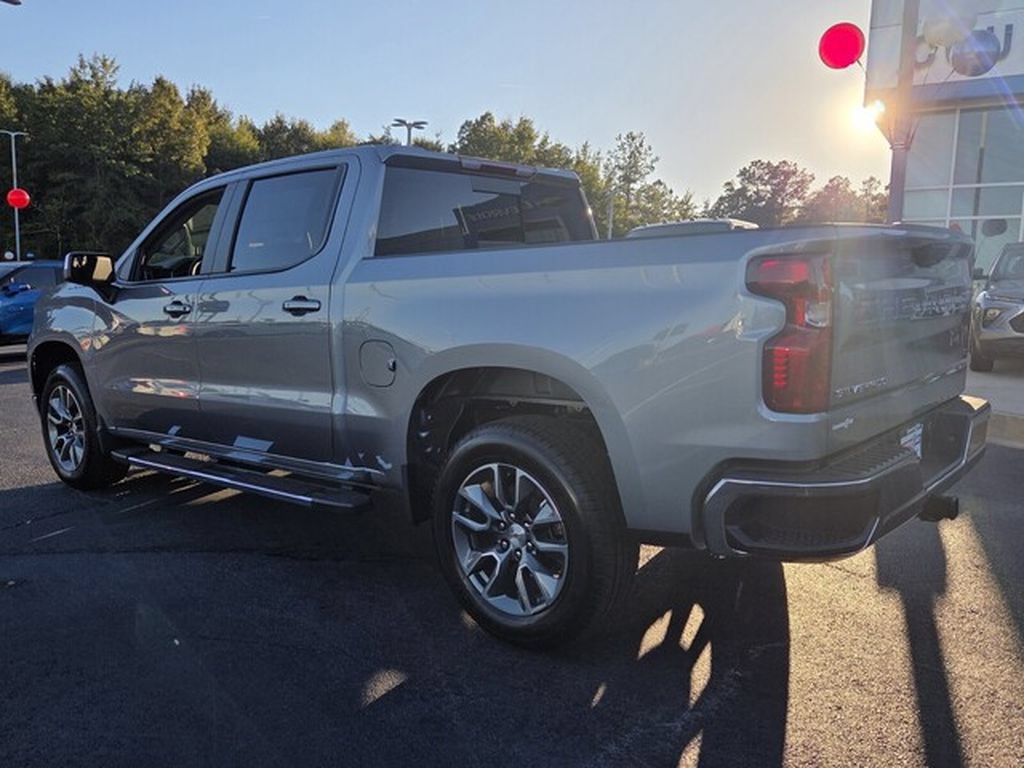 New 2026 Chevrolet Silverado 1500 LT w/ Leather Package RWD image 3