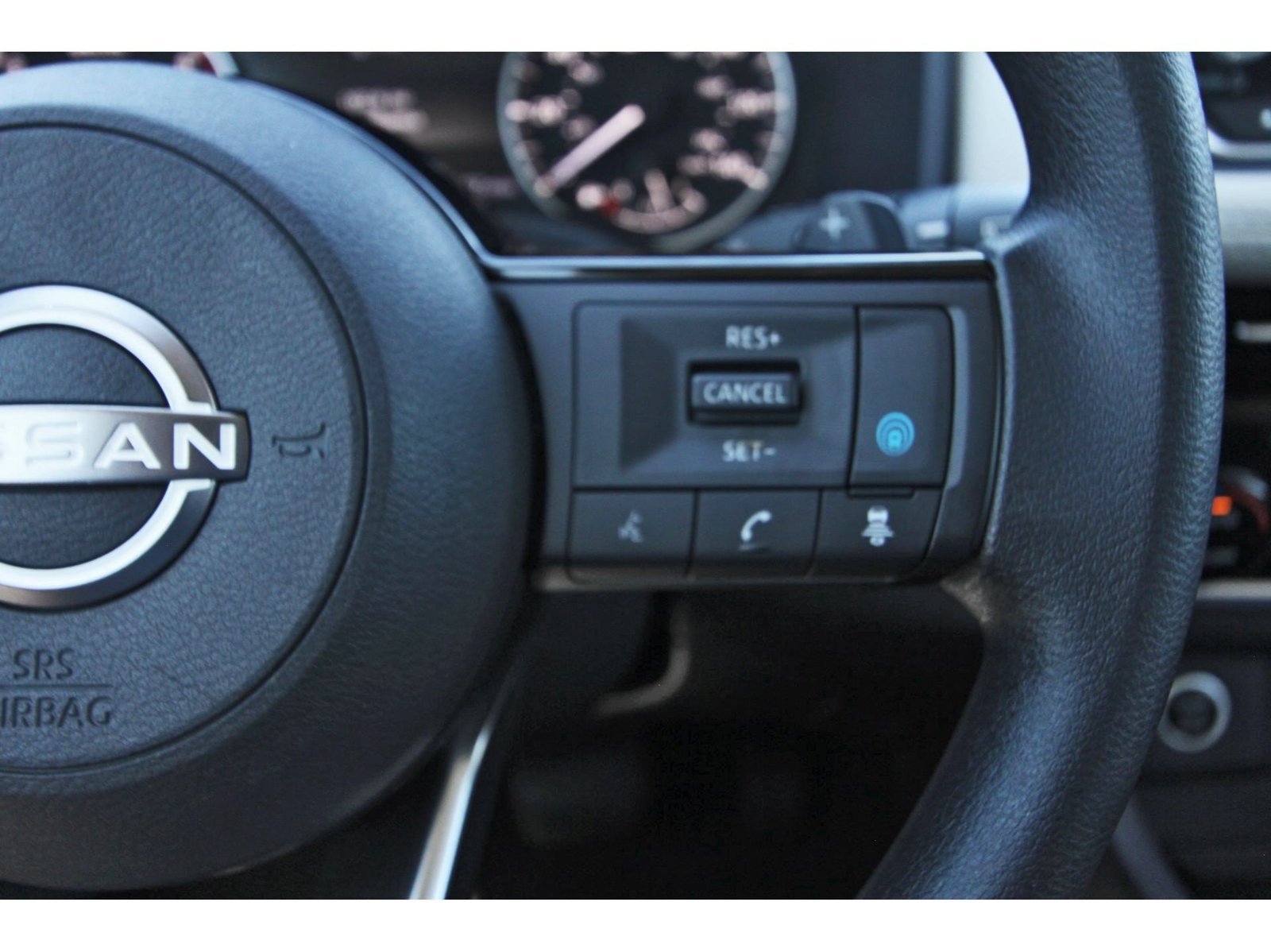 Certified 2023 Nissan Rogue SV FWD image 20