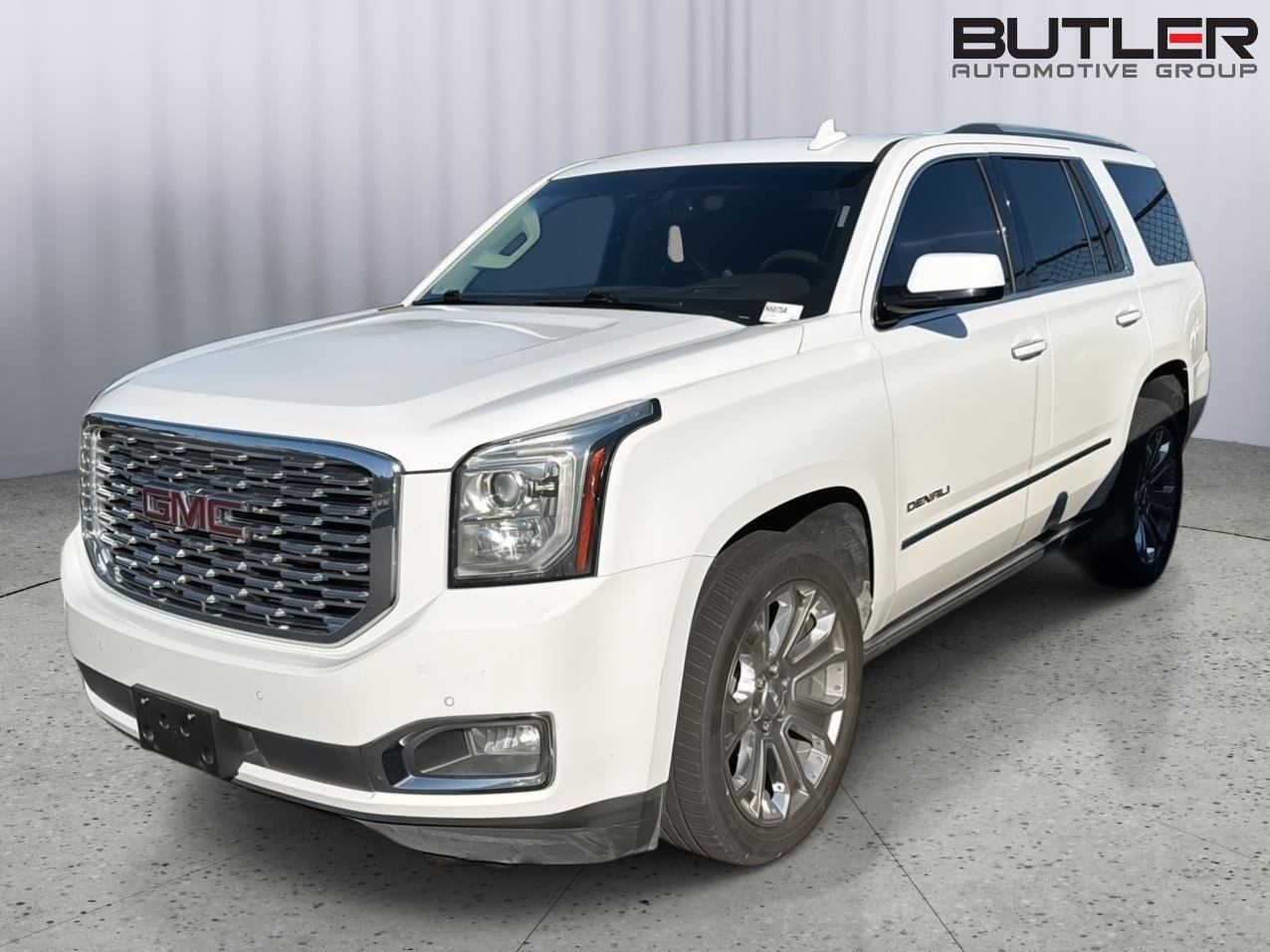 Used 2018 GMC Yukon Denali w/ Denali Ultimate Package RWD image 2