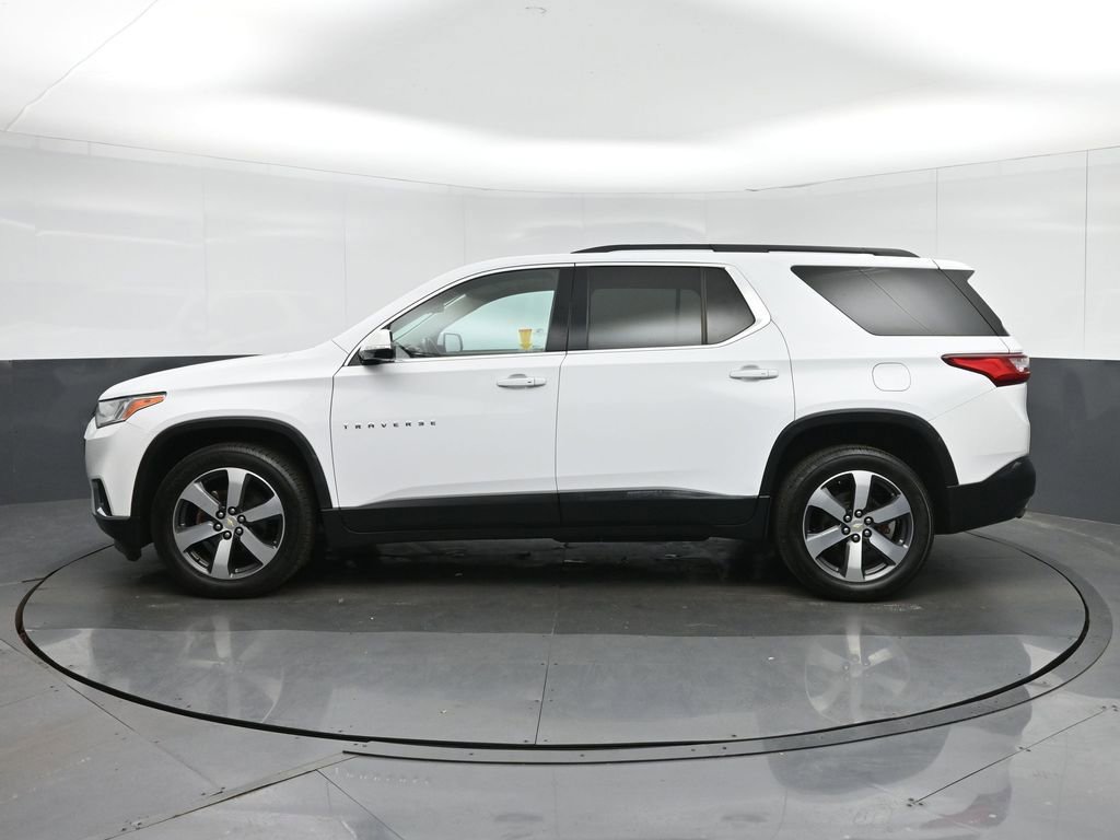 Used 2019 Chevrolet Traverse LT w/ LT Premium Package image 4