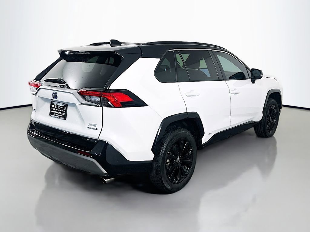 Used 2023 Toyota RAV4 XSE w/ XSE Grade Weather Package AWD/4WD image 7