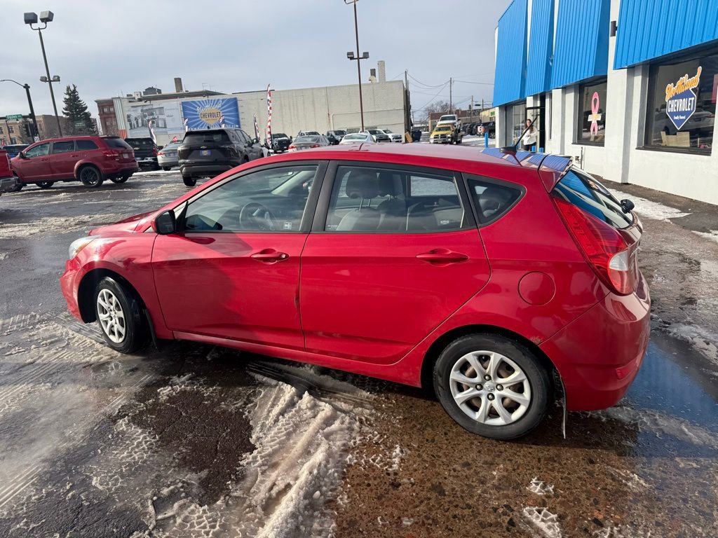 Used 2012 Hyundai Accent GS image 13