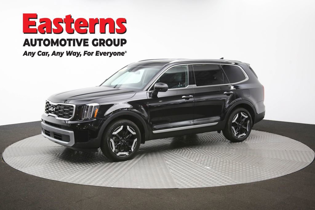 Used 2025 Kia Telluride S AWD/4WD image 57