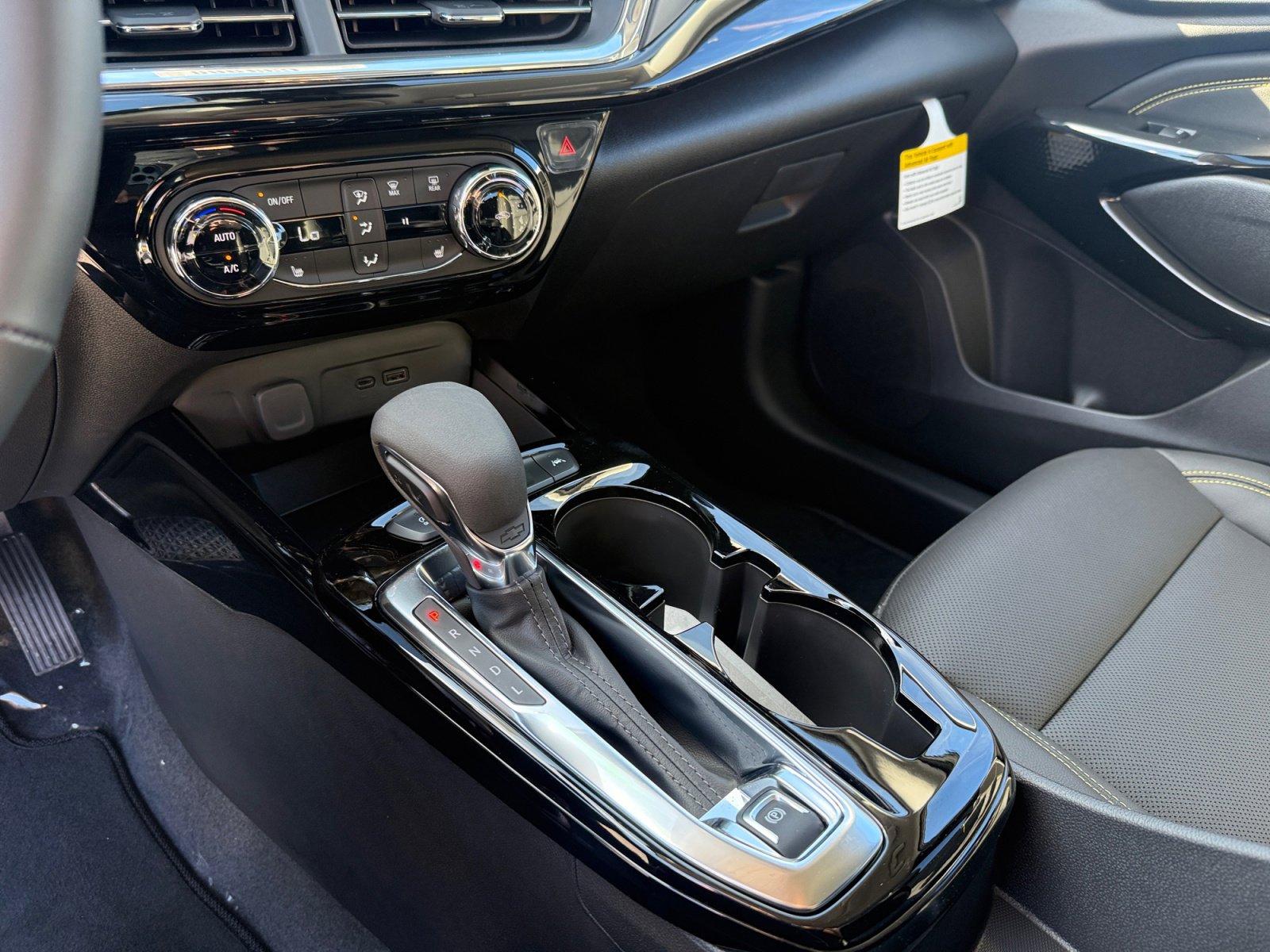 New 2026 Chevrolet Trax ACTIV w/ Driver Confidence Package image 13