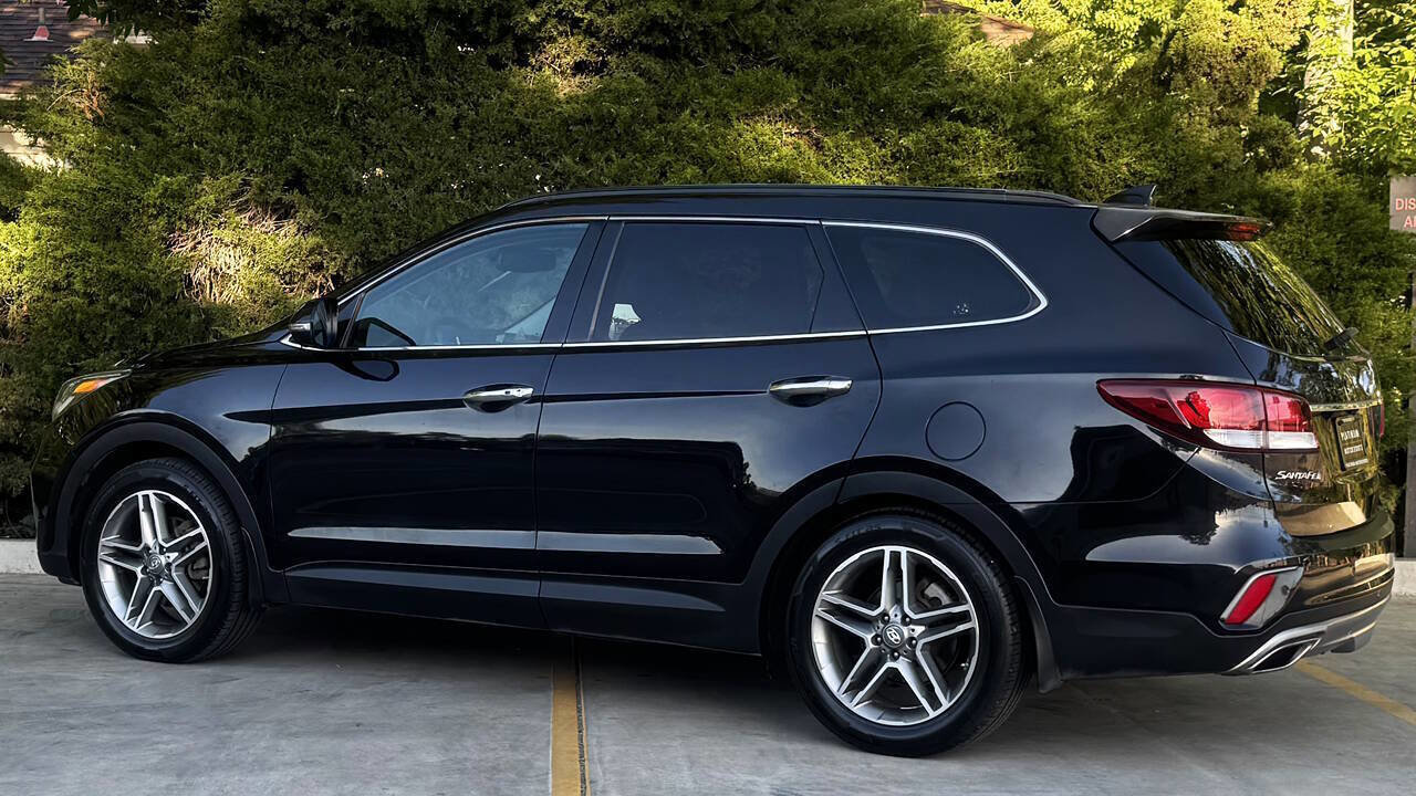 Used 2017 Hyundai Santa Fe FWD image 6