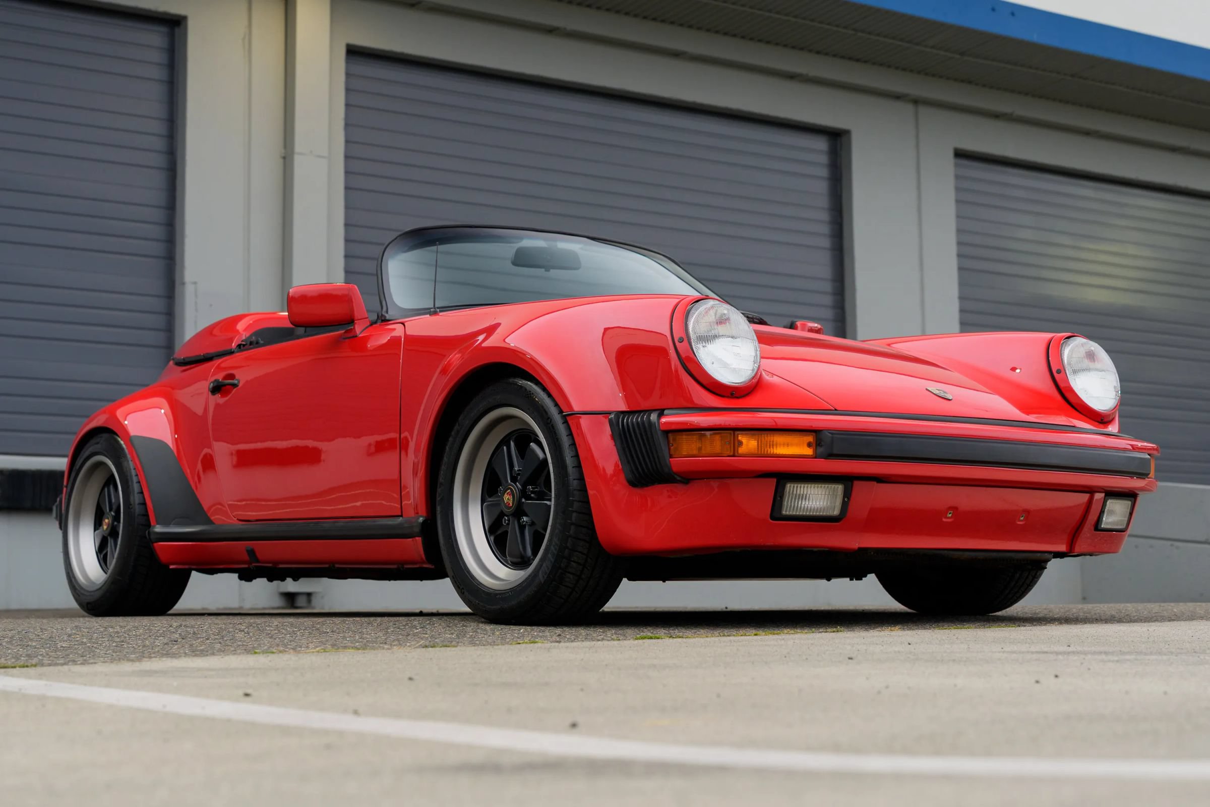 Used 1989 Porsche 911 Carrera RWD image 87