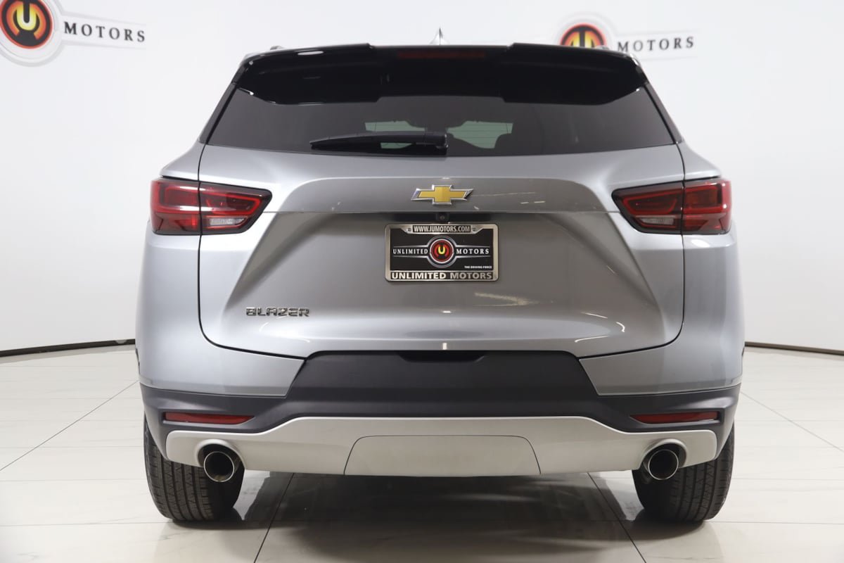 Used 2024 Chevrolet Blazer LT w/ Convenience Package FWD image 42