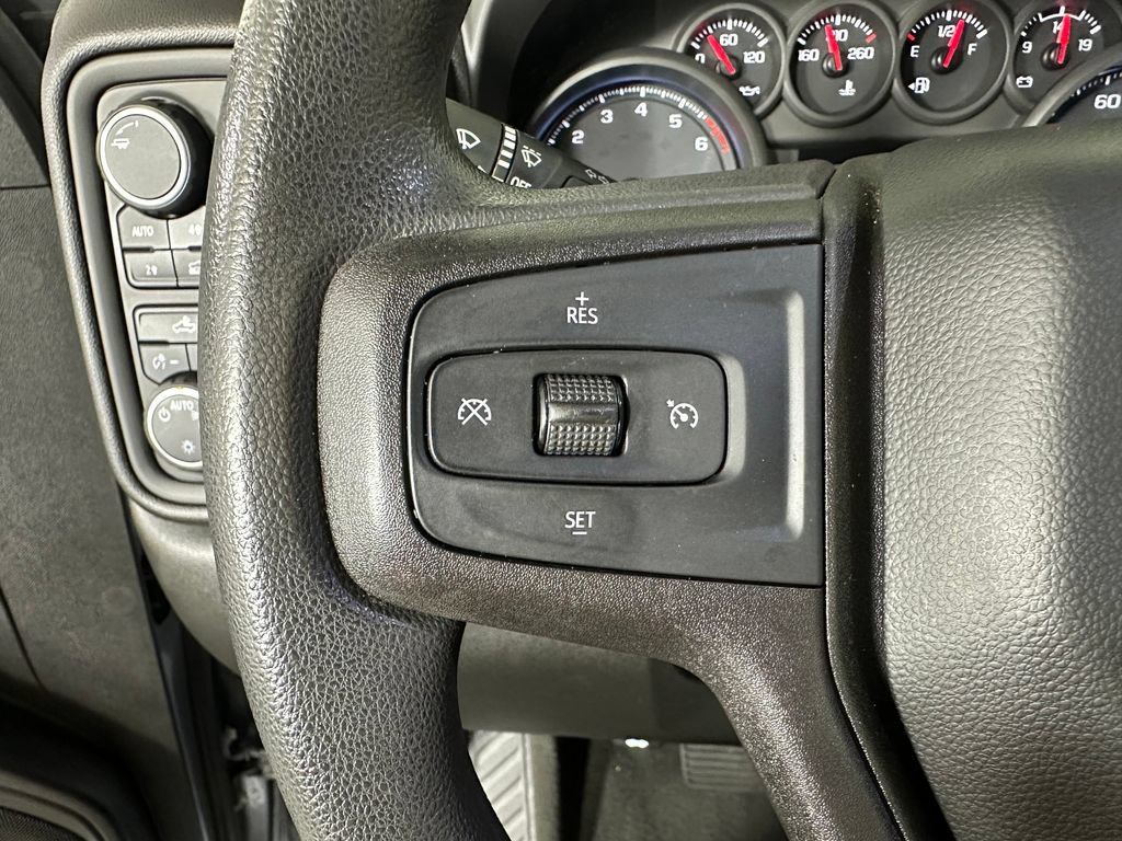Used 2021 Chevrolet Silverado 1500 Custom AWD/4WD image 13