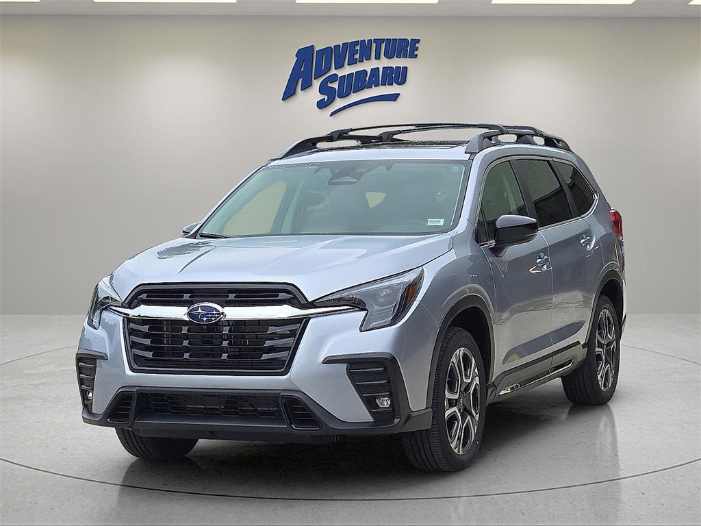 New 2025 Subaru Ascent Limited image 2