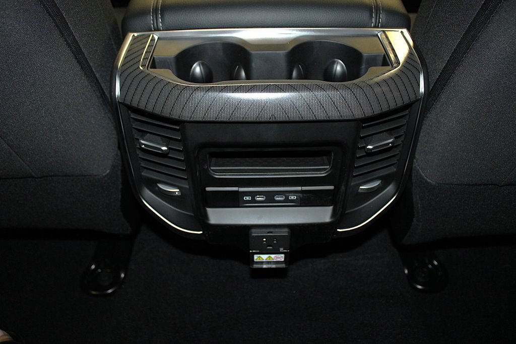New 2026 RAM 2500 Big Horn AWD/4WD image 36