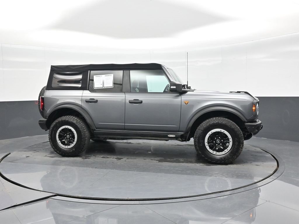 Used 2021 Ford Bronco Badlands image 10