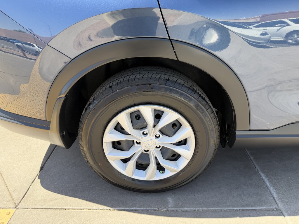 Used 2025 Honda CR-V LX image 15