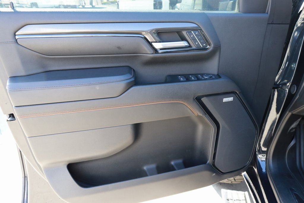 Used 2024 GMC Sierra 3500 AT4 w/ AT4 Premium Plus Package image 10