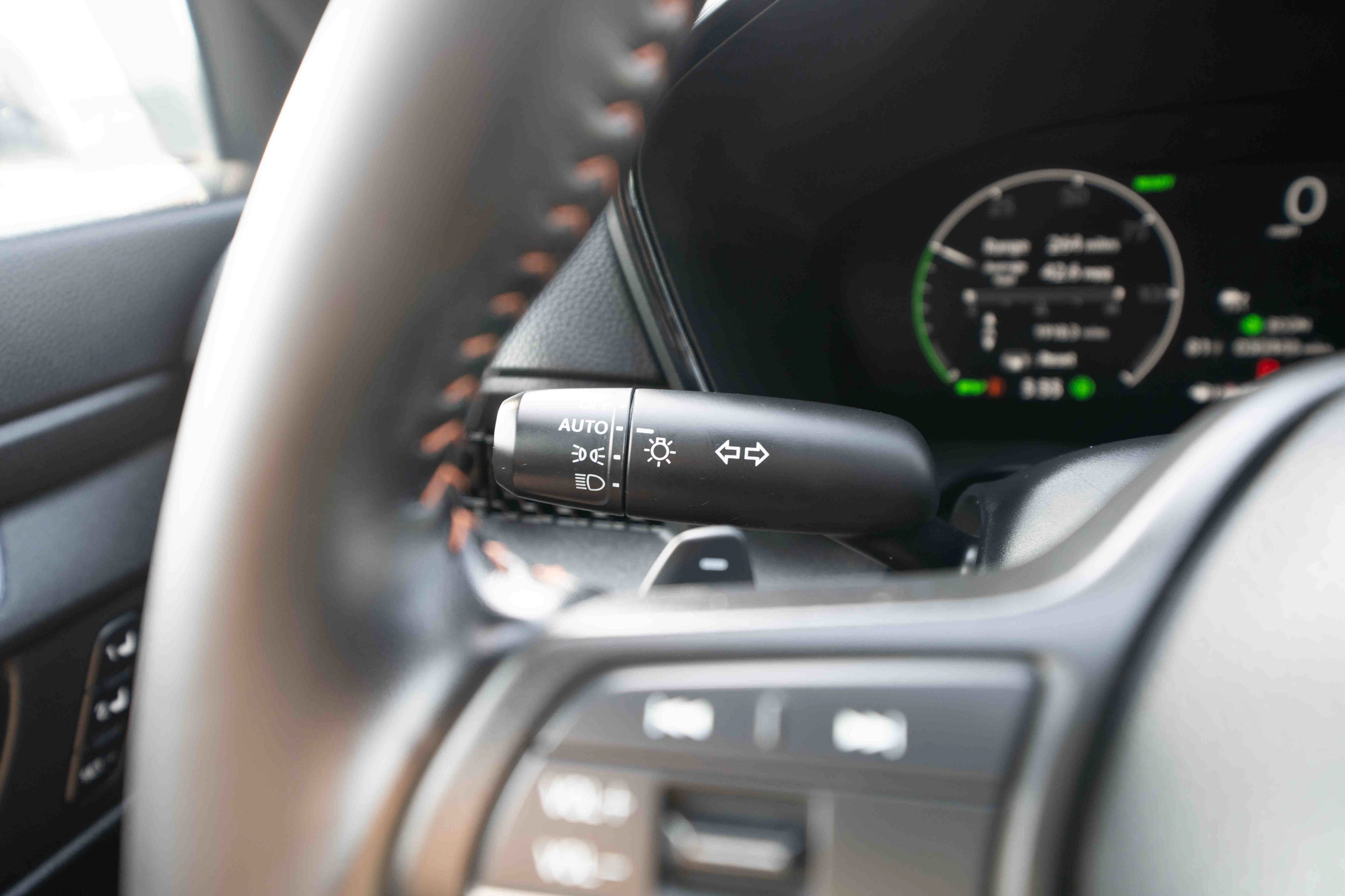Certified 2025 Honda CR-V Sport-L image 13