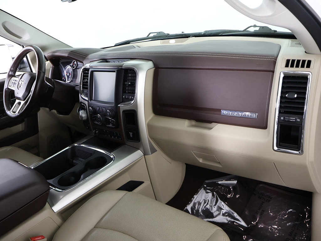 Used 2017 RAM 1500 Laramie w/ Convenience Group AWD/4WD image 27