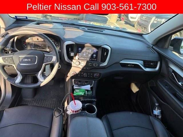 Used 2024 GMC Terrain SLT w/ Tech Package FWD image 13