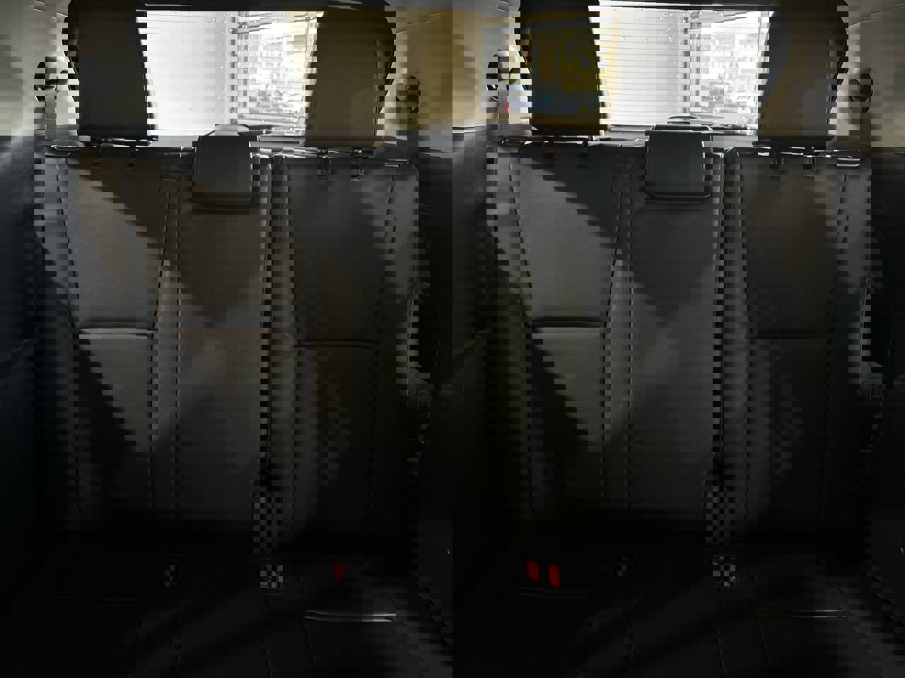 New 2026 Toyota Highlander XLE image 25