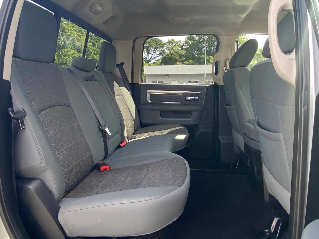 Used 2015 RAM 1500 Big Horn AWD/4WD image 13