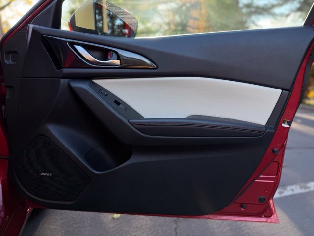 Used 2014 MAZDA MAZDA3 s Grand Touring FWD image 17