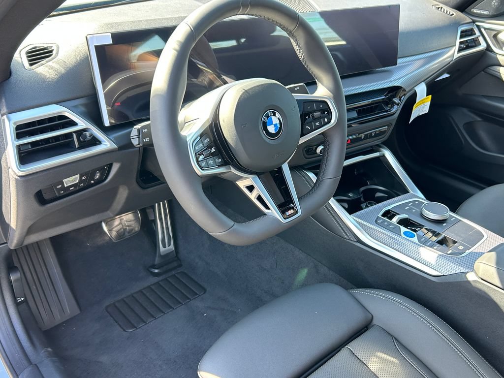New 2026 BMW i4 eDrive40 w/ M Sport Package RWD image 13
