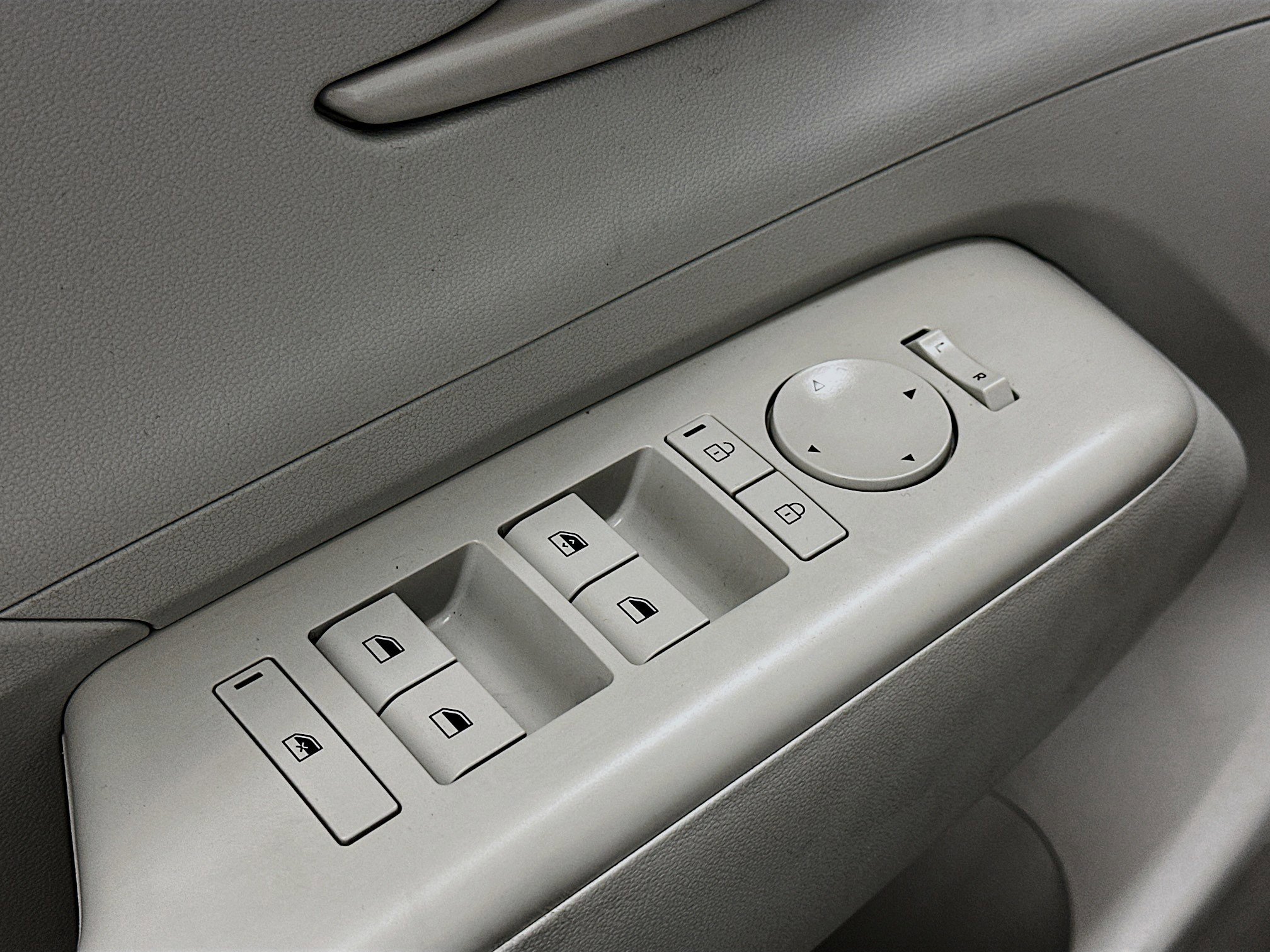 Used 2025 Hyundai Kona SEL image 15