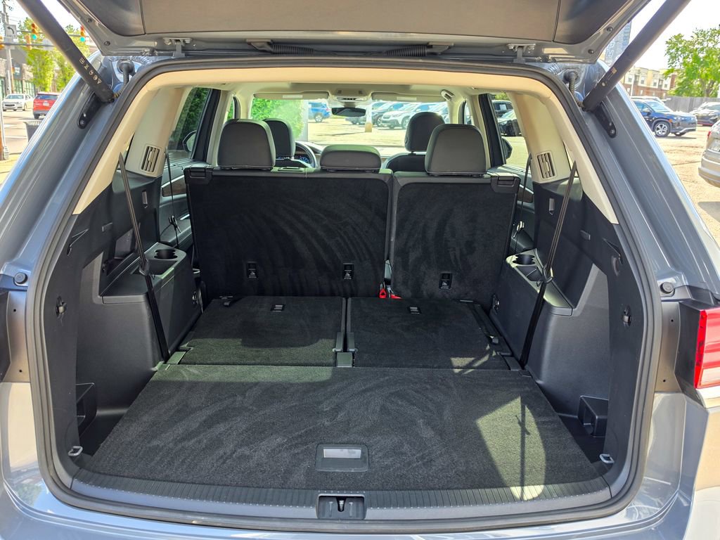 Certified 2025 Volkswagen Atlas SE w/ Panoramic Sunroof Package AWD/4WD image 10
