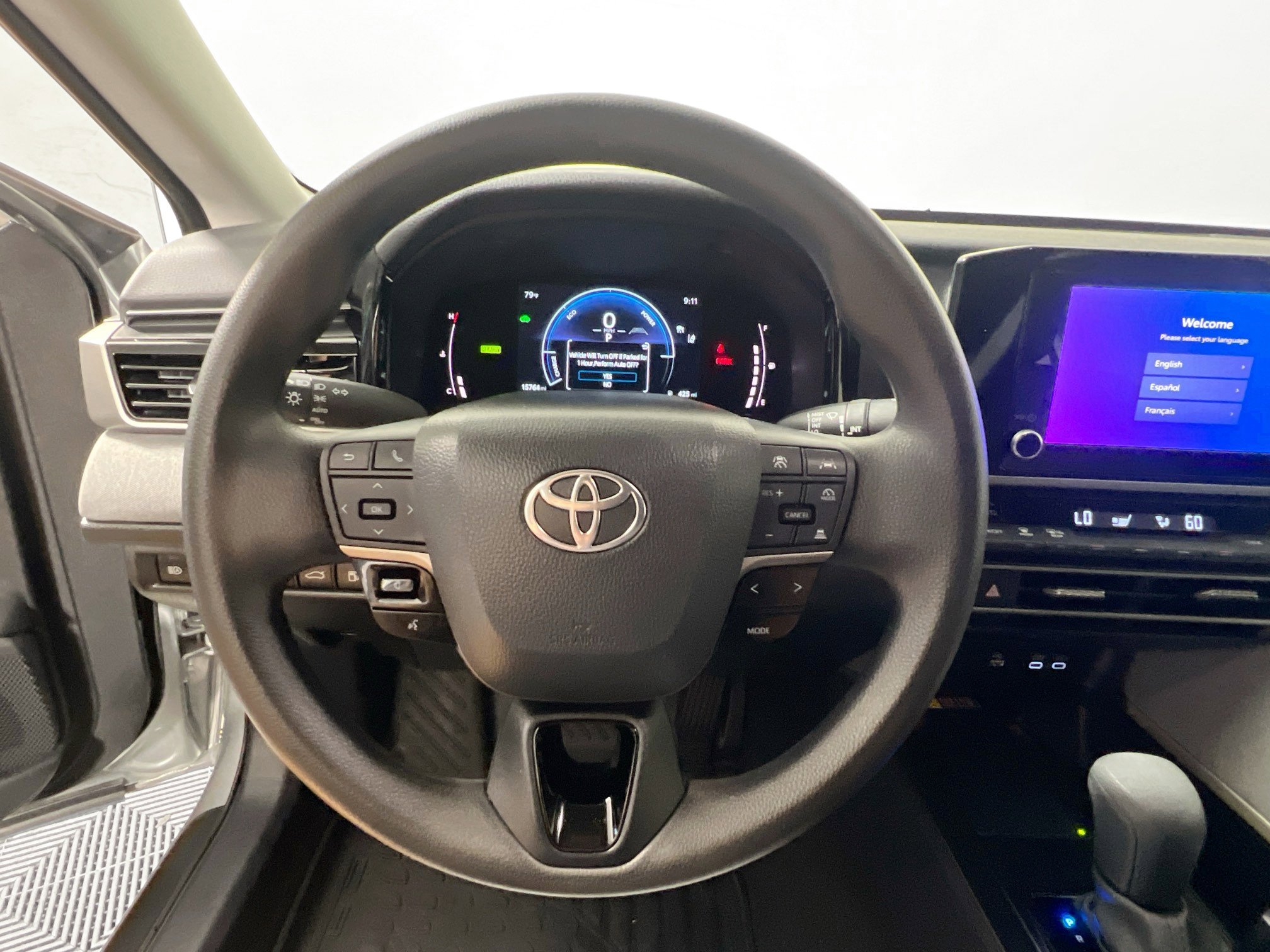 Used 2025 Toyota Camry LE w/ Convenience Package FWD image 17