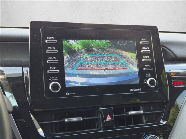 Used 2021 Toyota Camry SE FWD image 9
