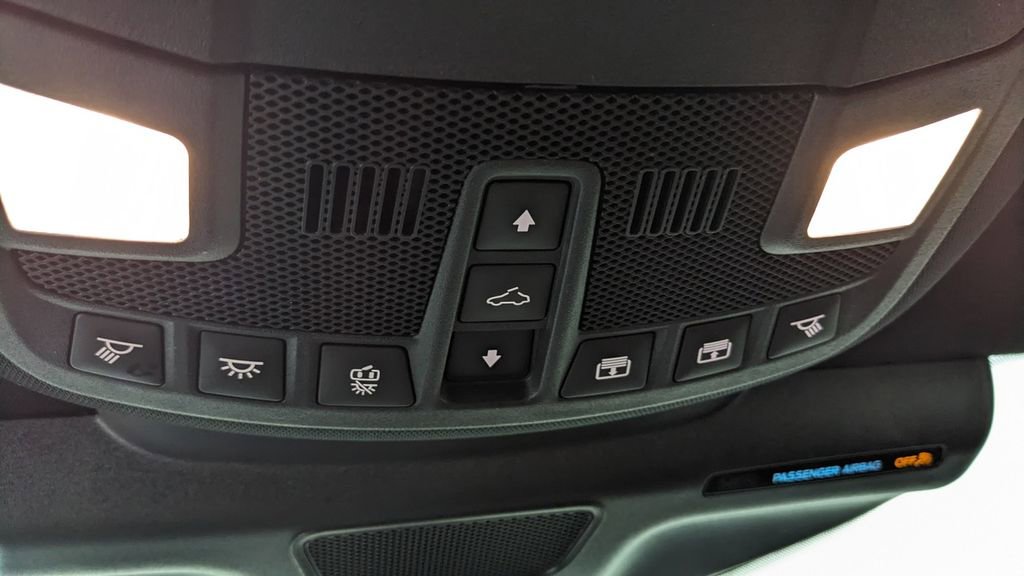 Used 2023 Lincoln Nautilus Reserve w/ Luxury Package image 31