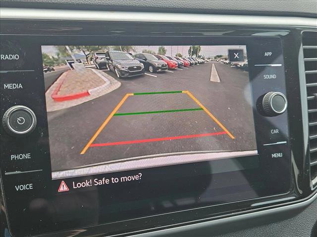 Used 2023 Volkswagen Atlas SE image 14