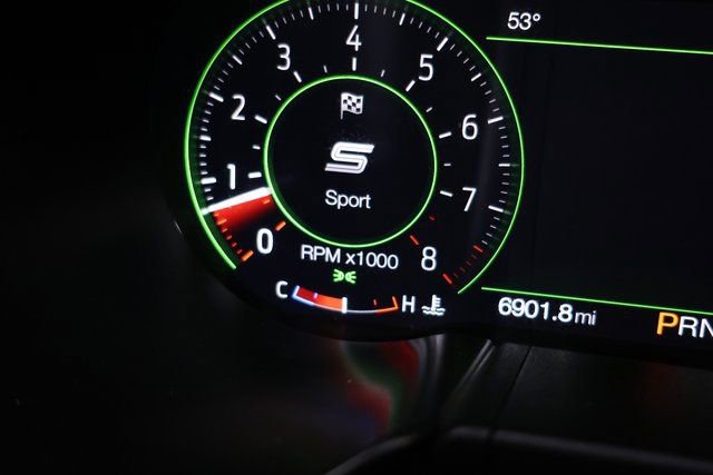 Used 2022 Ford Mustang Shelby GT500 w/ Carbon Fiber Track Pack image 95