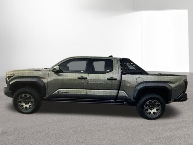 Used 2025 Toyota Tacoma 4x4 Double Cab Hybrid image 2