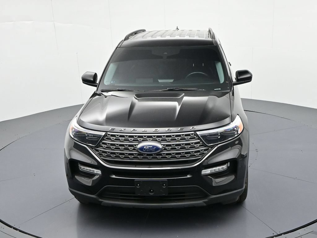 Certified 2022 Ford Explorer XLT w/ Equipment Group 202A RWD image 23