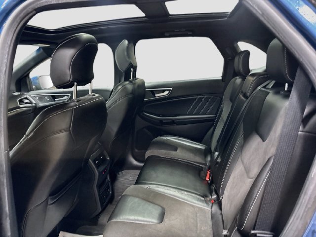 Used 2019 Ford Edge ST w/ Equipment Group 401A AWD/4WD image 21