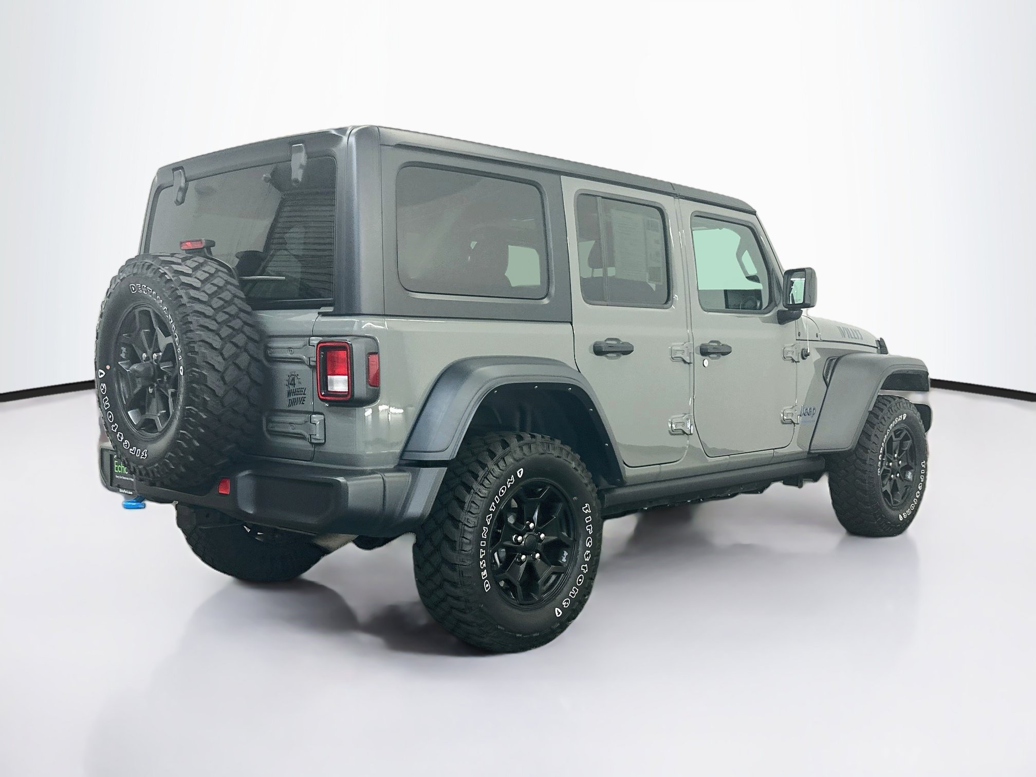 Used 2023 Jeep Wrangler Unlimited w/ Cold Weather Group AWD/4WD image 9