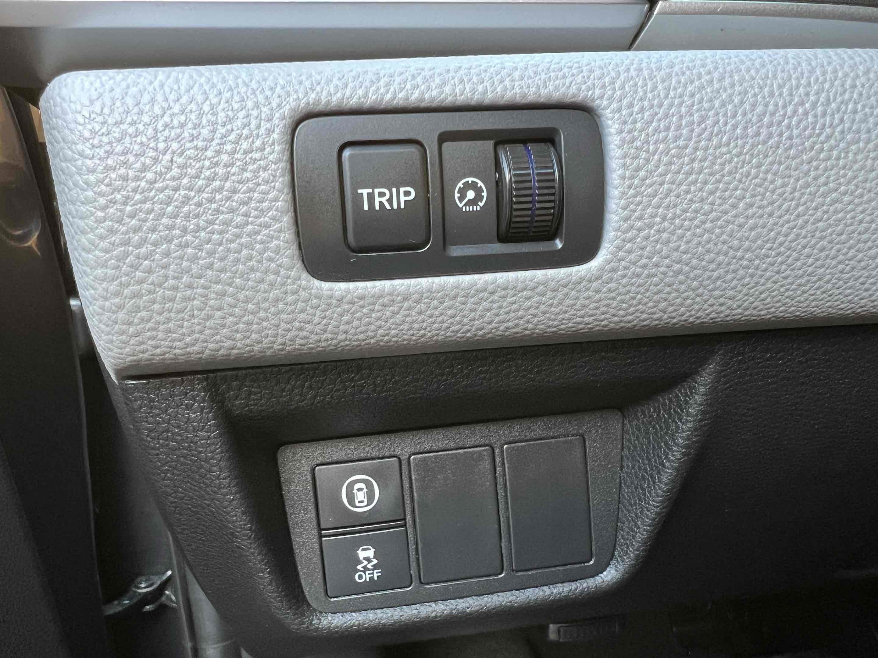 Used 2019 Honda Accord Hybrid image 9