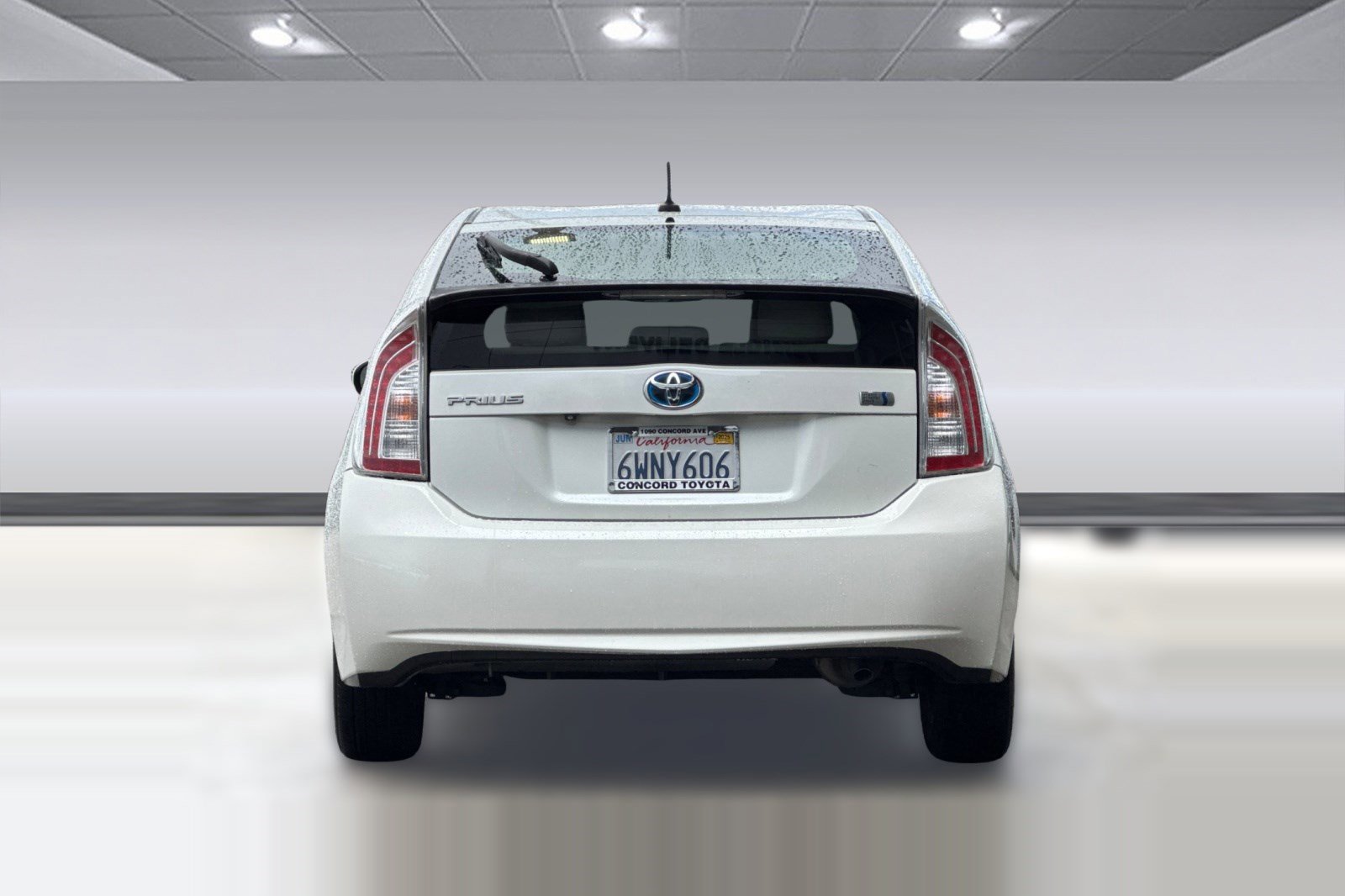 Used 2012 Toyota Prius Three w/ Appearance Pkg image 9