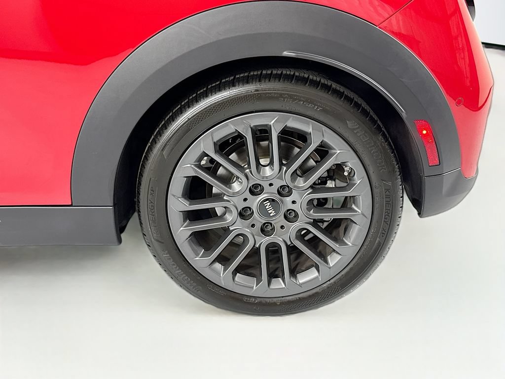 Certified 2026 MINI Cooper S FWD image 28