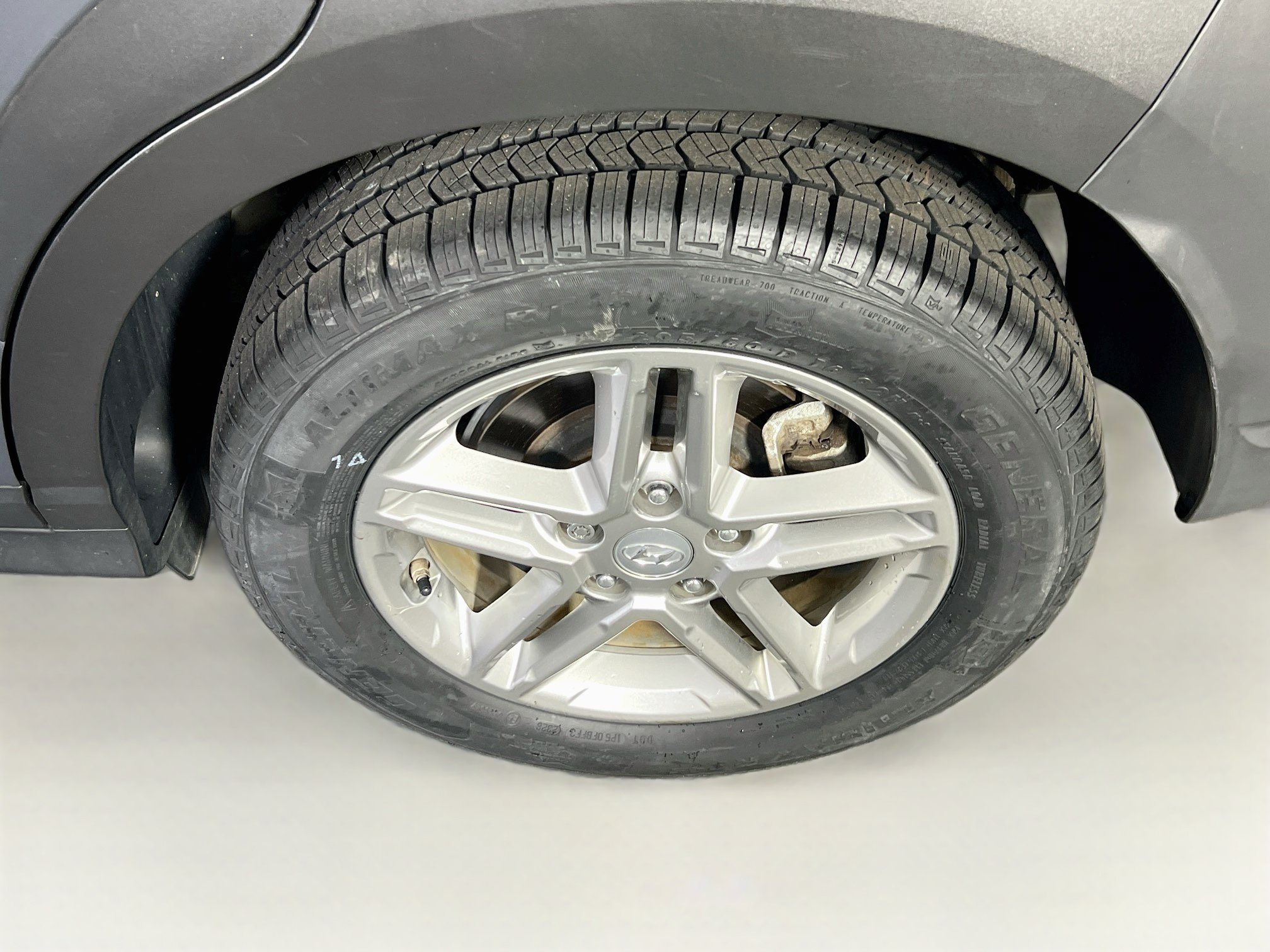 Used 2023 Hyundai Kona SE w/ Cargo Package AWD/4WD image 28