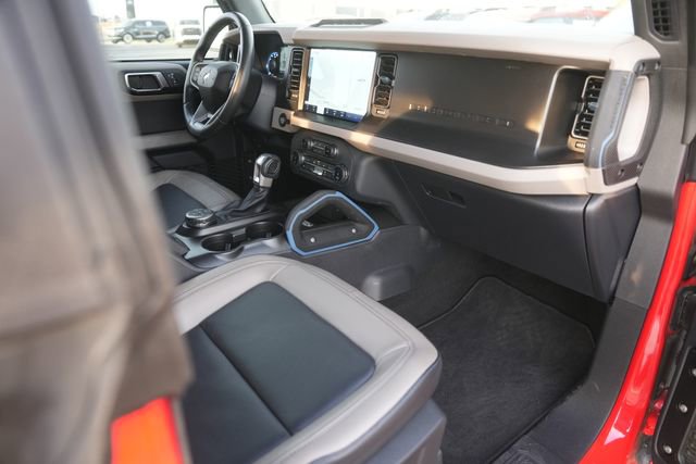 Used 2022 Ford Bronco Wildtrak image 17