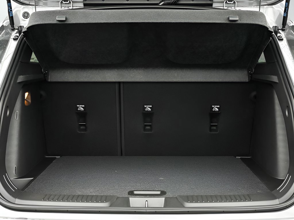 New 2026 Chevrolet Trax RS image 8