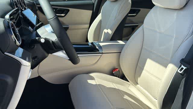 Certified 2026 Mercedes-Benz GLC 300 4MATIC image 18