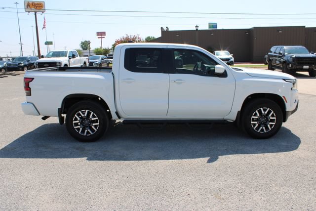 Used 2024 Nissan Frontier SL AWD/4WD image 4